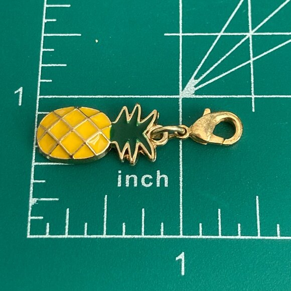 Gold Pineapple Charm Clip On Zipper Pull Purse Hawaiian Island Life Plated - Picture 6 of 6